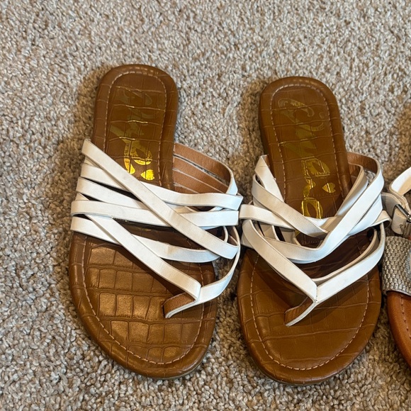 Assorted Flip Flops Collection - Picture 12 of 16